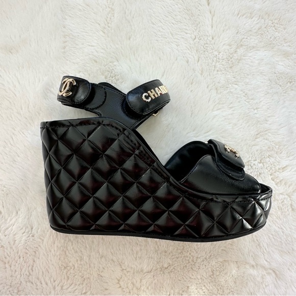 CHANEL women platform sandals size 35 EU Authentic Retail 2200$ - Picture 7 of 13